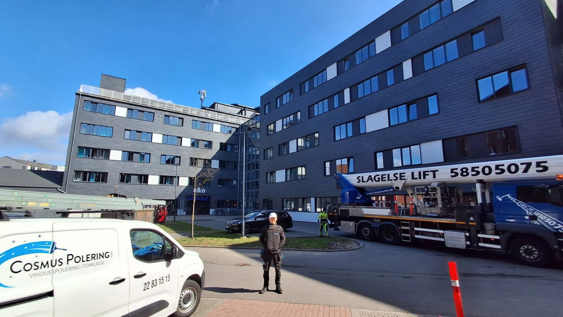 Cosmus Polering på opgave ved erhvervsbyggeri
